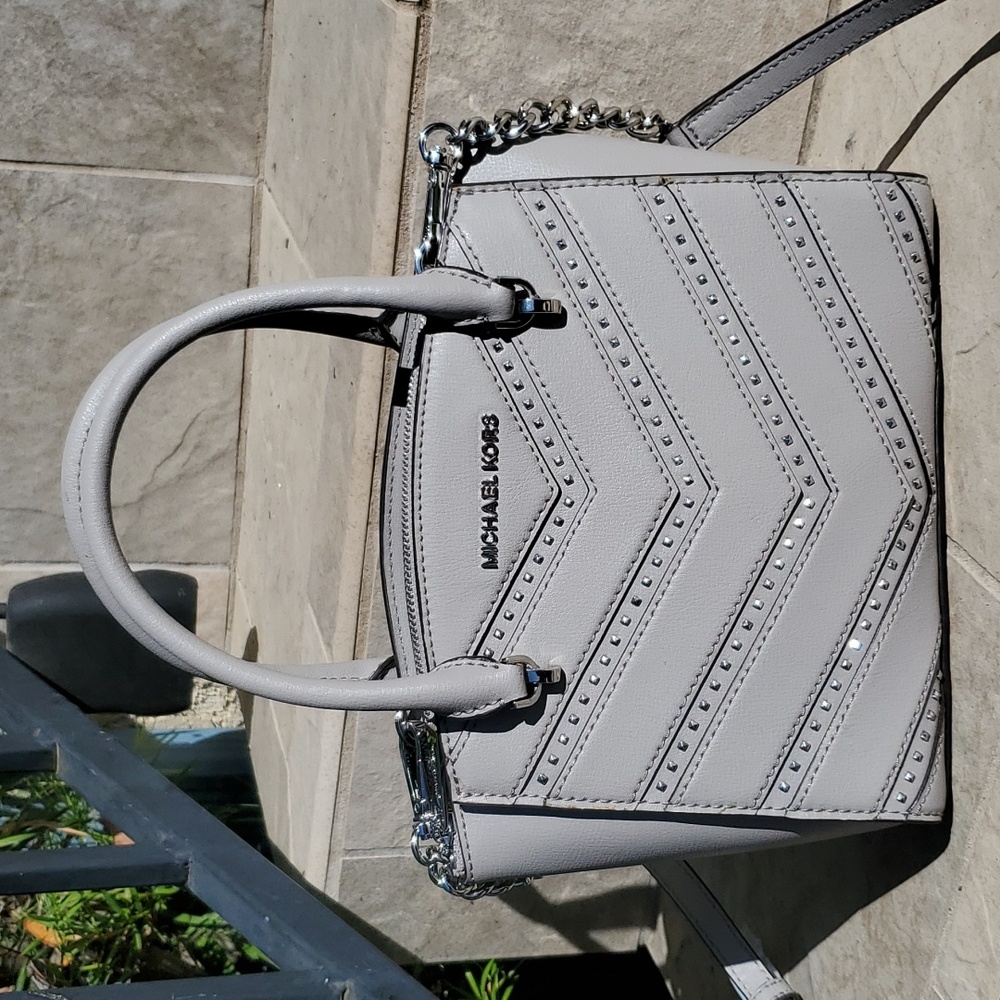 NWT Michael Kors small Ellis studded chevron bag